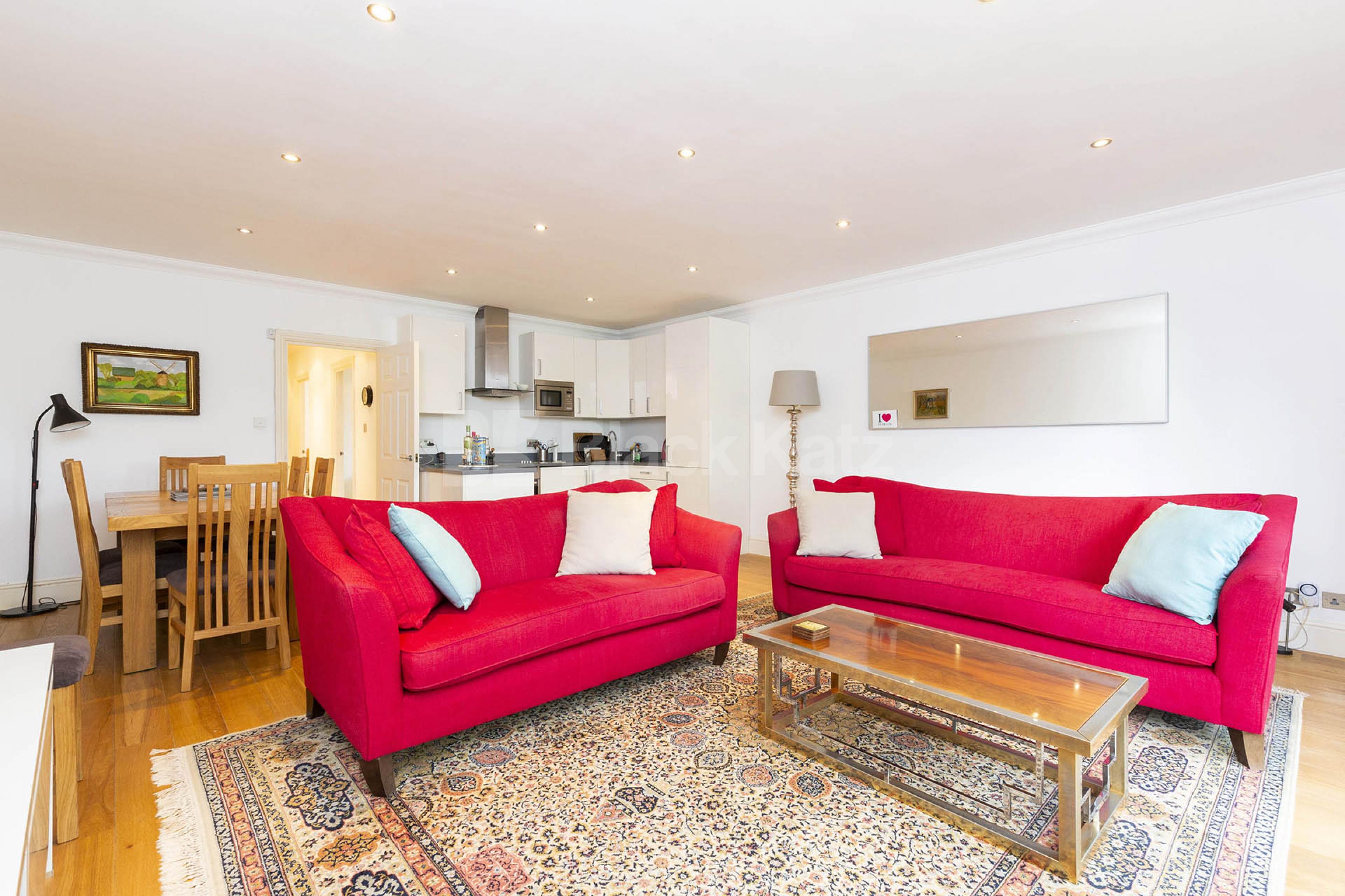 An approximately 1000sqf 2 bedroom plus study with underground parking Cholmeley  Park, Highgate N6